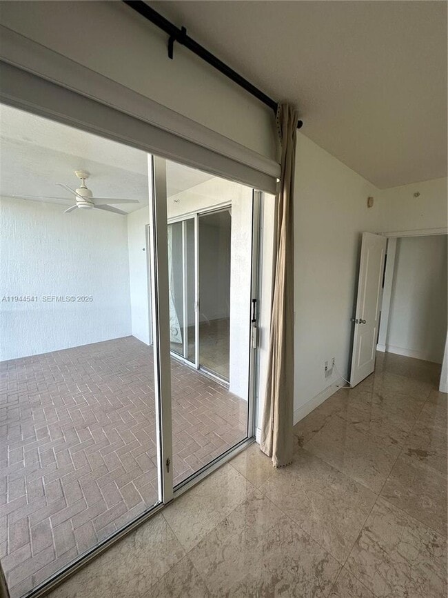 Building Photo - 10730 NW 66th St