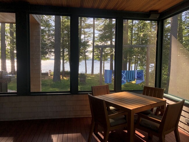 Building Photo - 1140 Roosevelt Trail