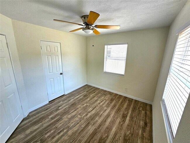 Building Photo - 2911 26th St N