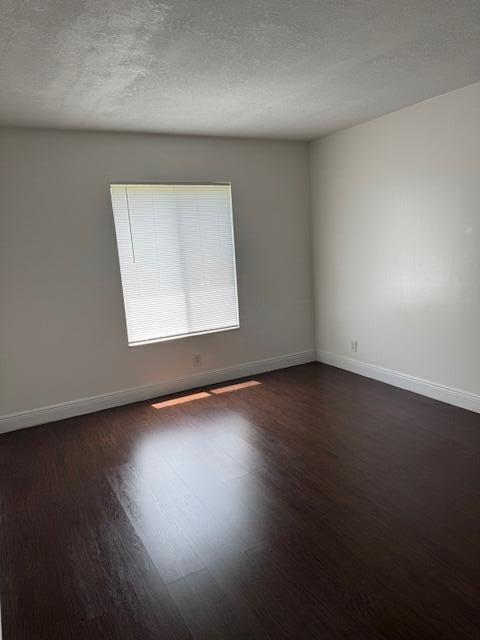Building Photo - 624 Sea Pine Way