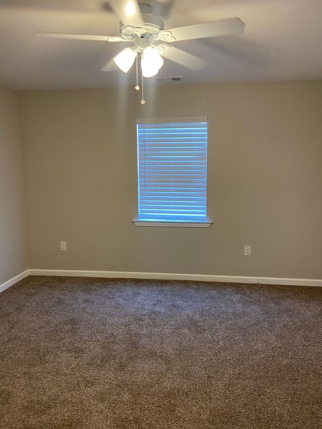 Building Photo - New For Rent in Alabaster!