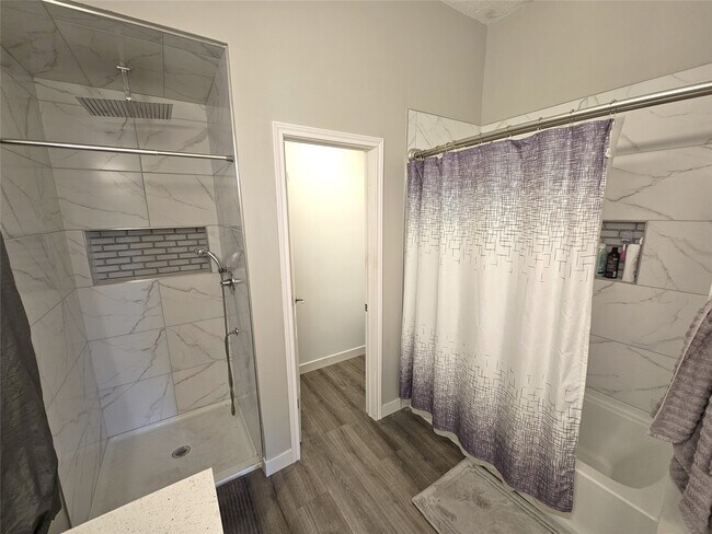 Building Photo - 19734 Glenfinch Ln