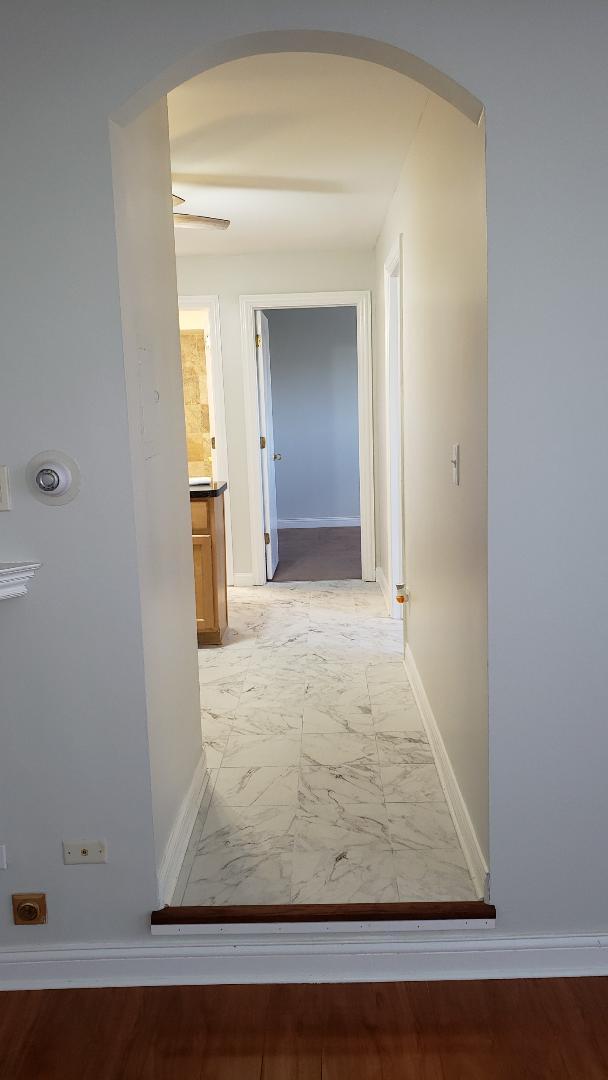 Building Photo - 9307 W Irving Park Rd