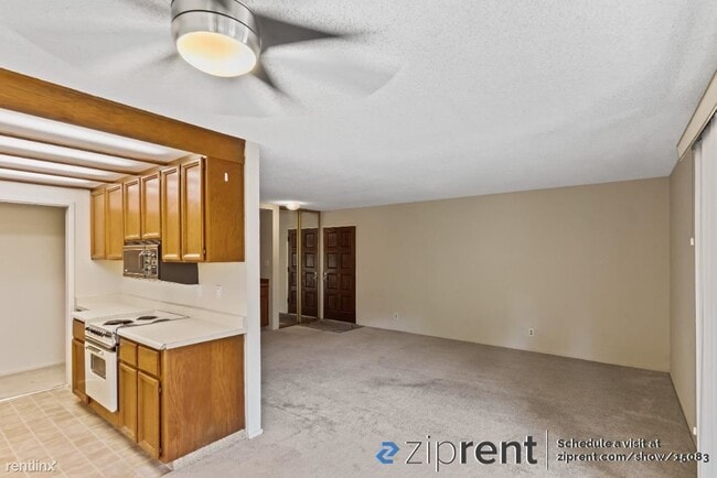 Primary Photo - 2 br, 1 bath Condo - 280 Easy Street, Moun...