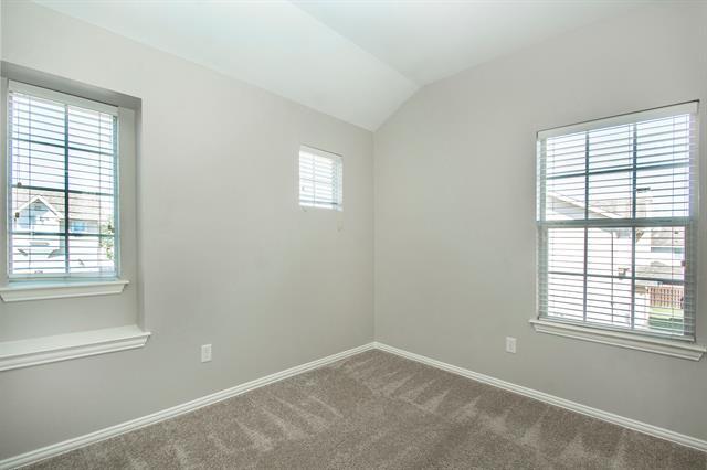 Building Photo - 706 S Jupiter Rd