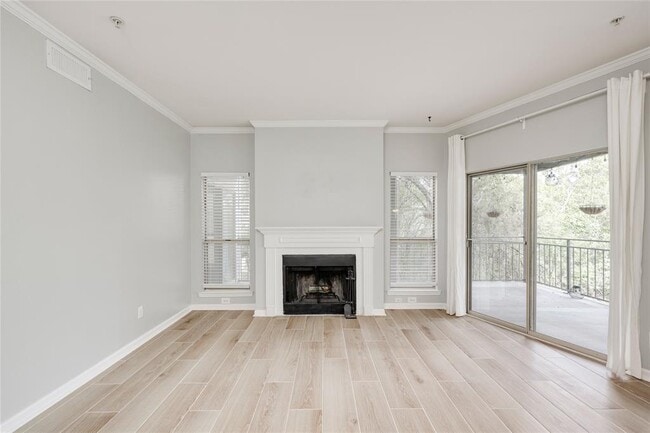 Building Photo - 6000 Shepherd Mountain Cove