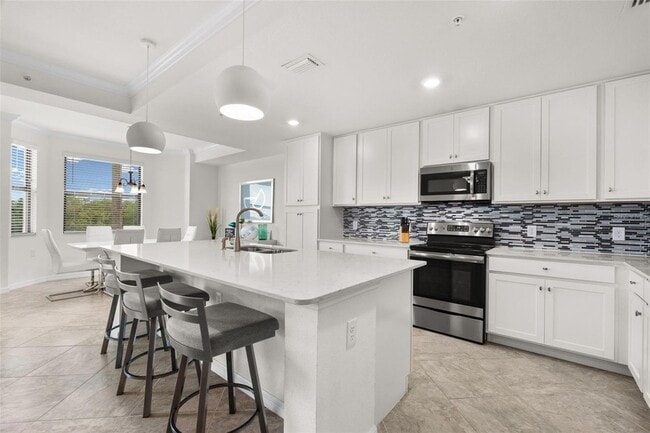 Building Photo - 17510 Gawthrop Dr