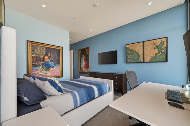 Building Photo - 4521 San Felipe St