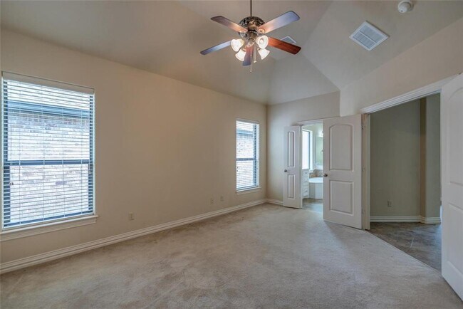 Building Photo - 14333 S Summerchase Cir