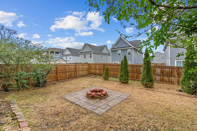 Building Photo - Modern Coastal Living in the Heart of Virginia Beach