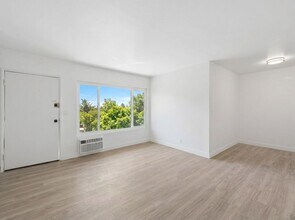 Building Photo - 6828 Fulton Ave