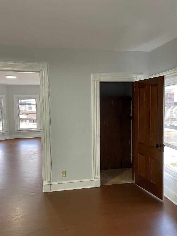 Building Photo - 507 Chenango St