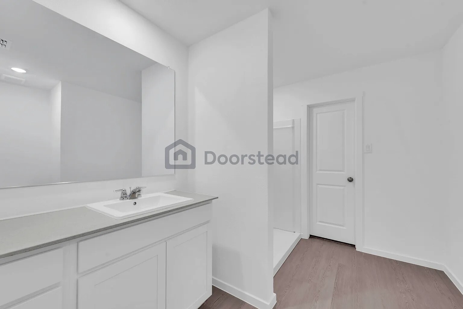 Building Photo - 3012 Yellow Pine Ave