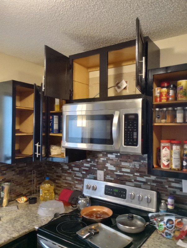 Building Photo - 3211 Highland Ave