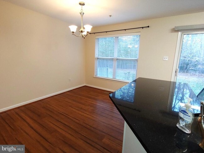 Building Photo - 2660 Cedar Elm Dr