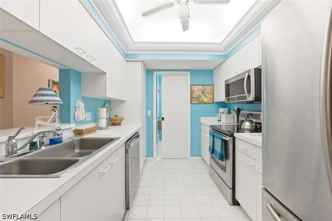 Building Photo - 110 Siena Way