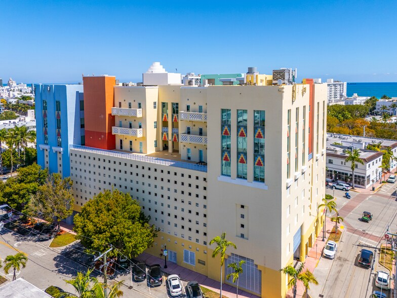 Building Photo - 345 Ocean Dr