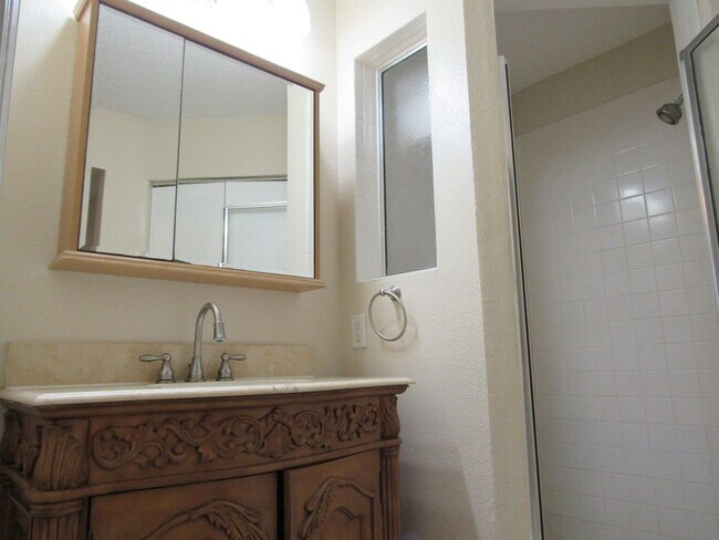 Building Photo - 12601 Equestrian Cir