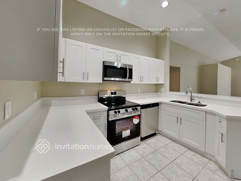 Building Photo - 1586 Mira Vista Cir