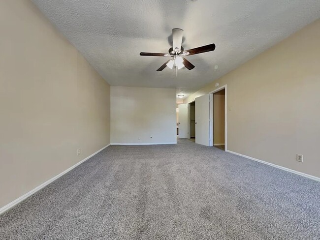 Building Photo - 1116 Misty Lea Ln