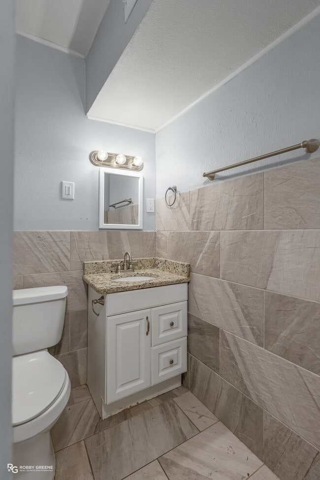 Building Photo - remodeled home