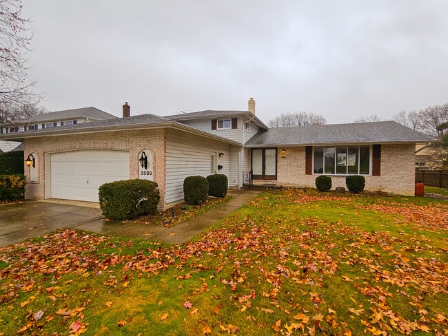 Building Photo - 3589 Delmar Dr