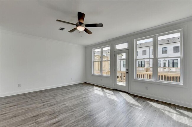 Building Photo - 5422 Howington Ct