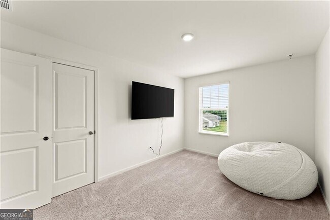 Building Photo - 157 Colbury St