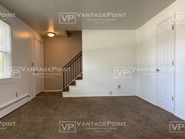 Building Photo - 2117 Carstensen Ln