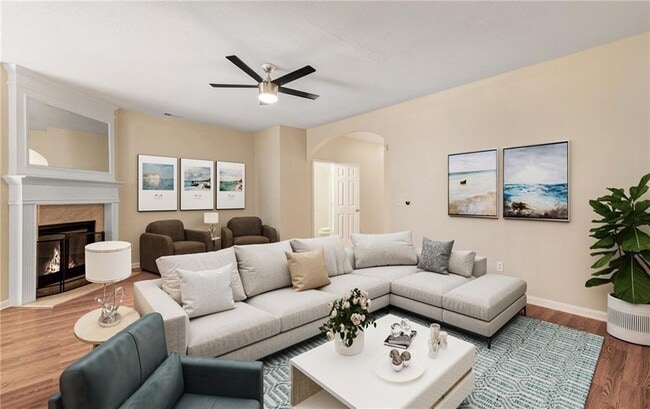 Building Photo - 1102 Pleasant Oaks Ct