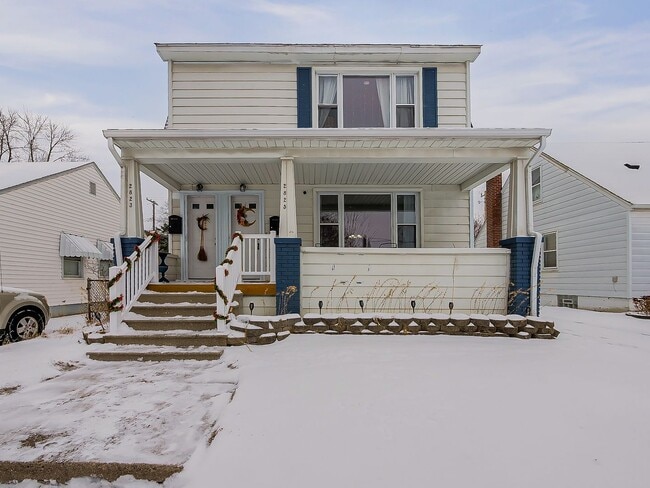 Building Photo - Fully Remodeled 2-Bed Home in Dearborn!