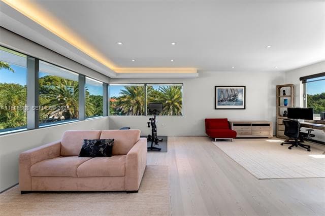 Building Photo - 360 Harbor Dr