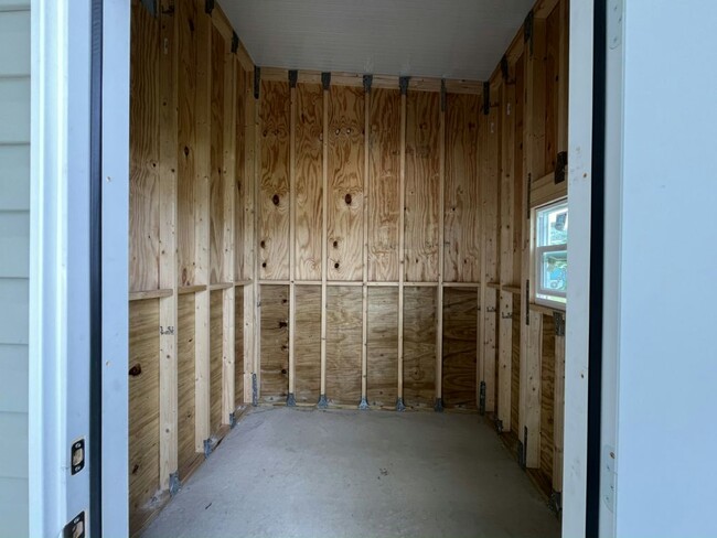Building Photo - 246 Caviller Ct