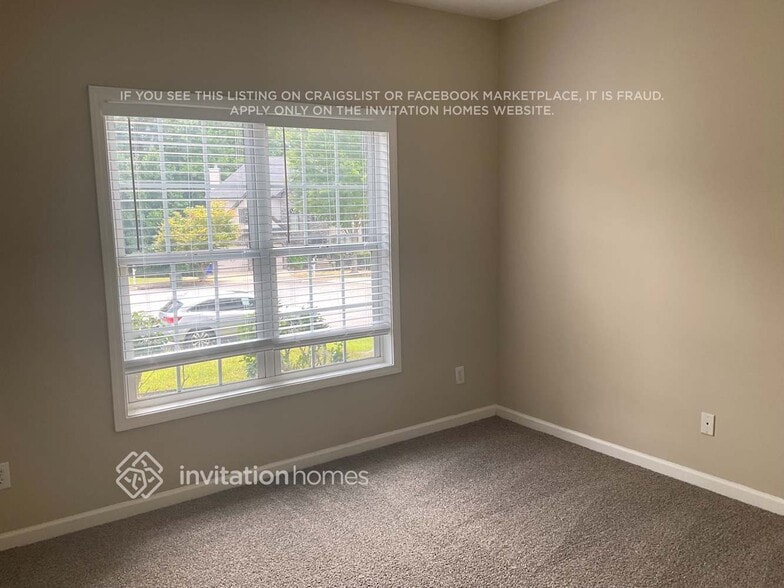 Building Photo - 3670 McGuire Close NW