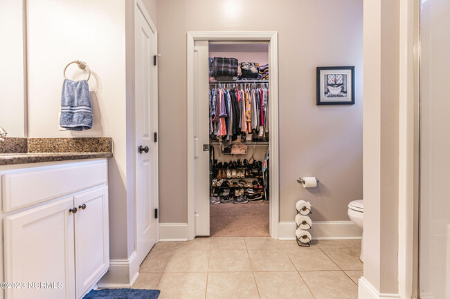 Building Photo - 55 Bridle Path Cir