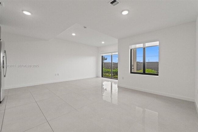 Building Photo - 26126 SW 146th Ct