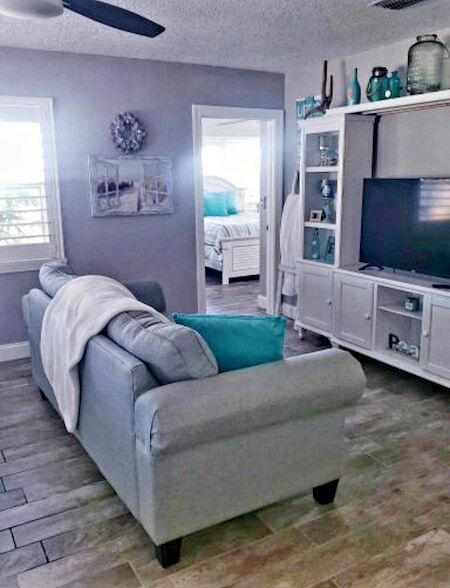 Building Photo - 7 E Street Unit A