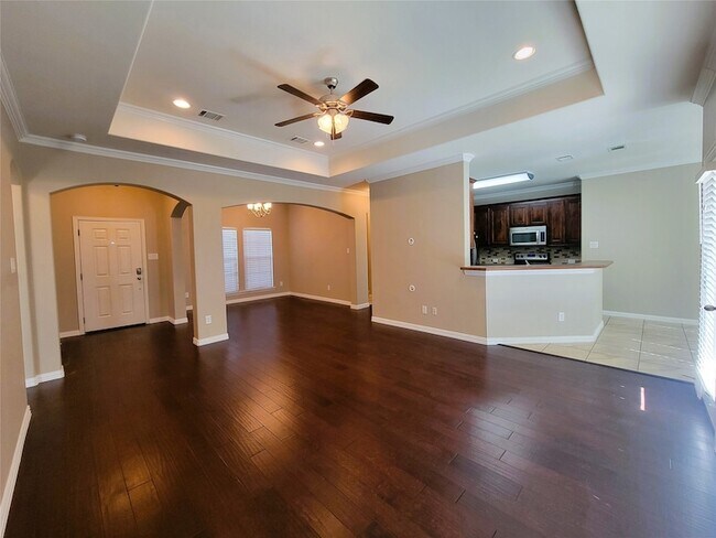 Building Photo - 621 Marybeth Dr