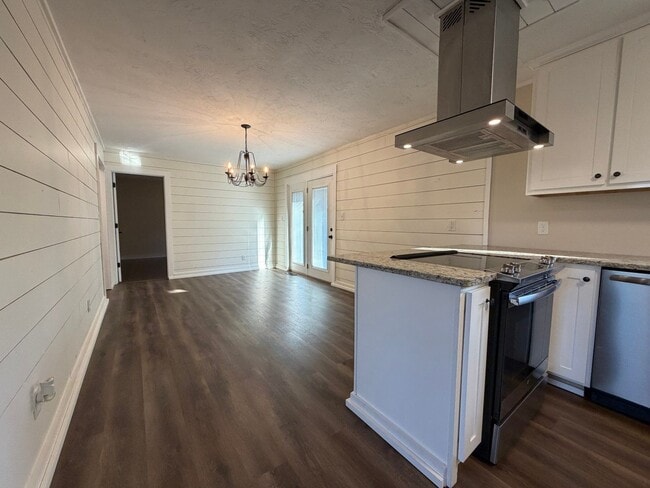 Building Photo - 2 bedroom/1 bath home in West Morristown