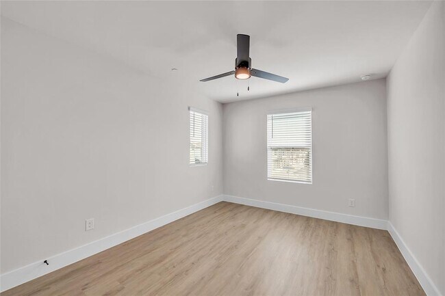 Building Photo - 9312 Curious Squirrel St