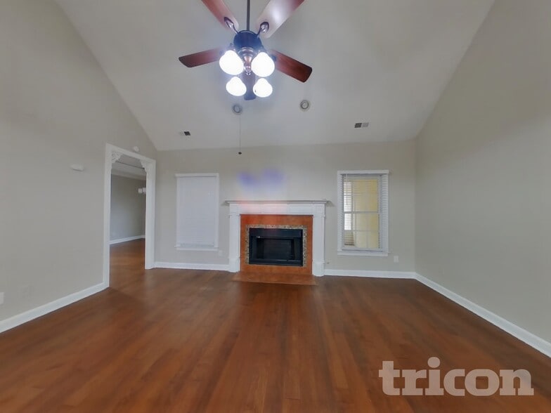 Building Photo - 20 Braves Pl