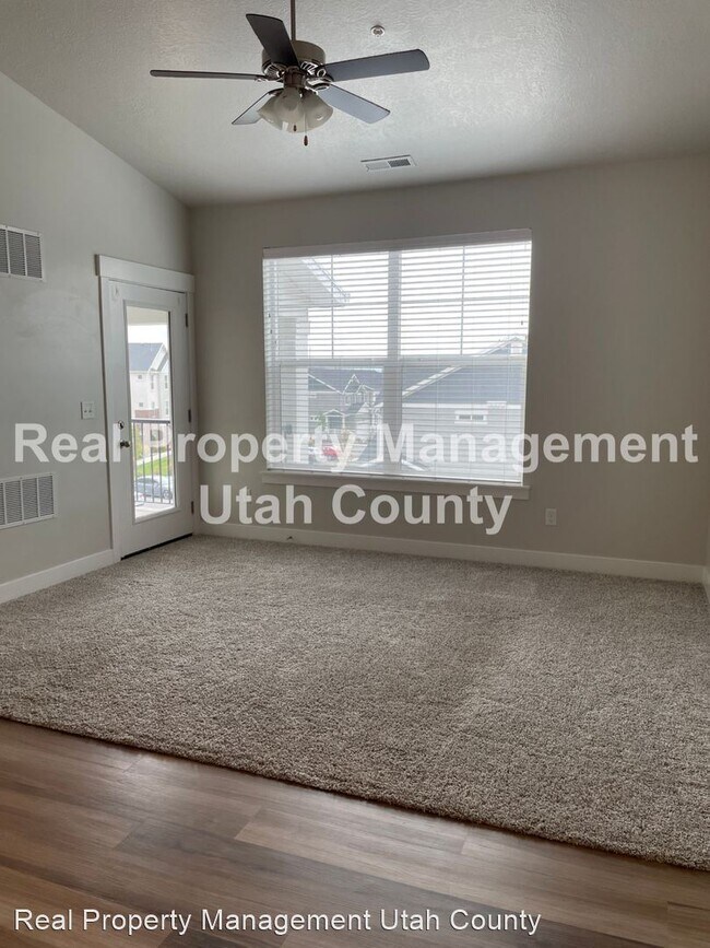 Building Photo - 3 br, 2 bath House - 3694 W 1800 N #V303