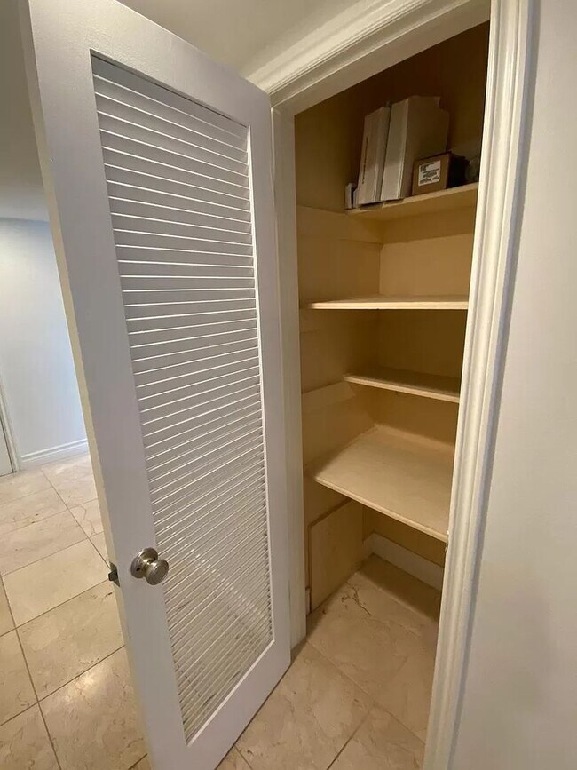 Building Photo - 4 Rent now at Calvena Drive