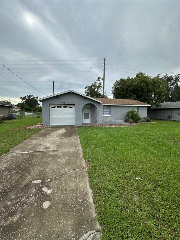 Building Photo - 1529 Larkin Rd