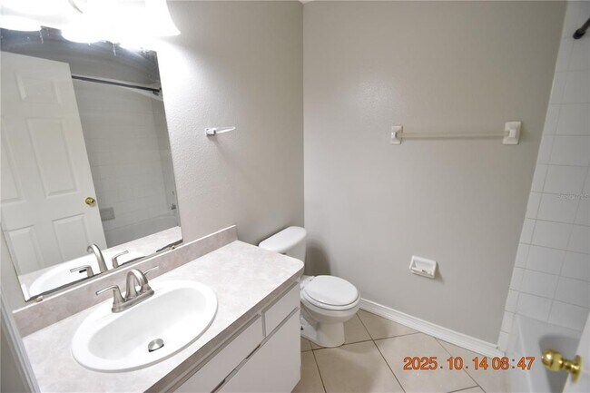 Building Photo - 9414 N 22nd St
