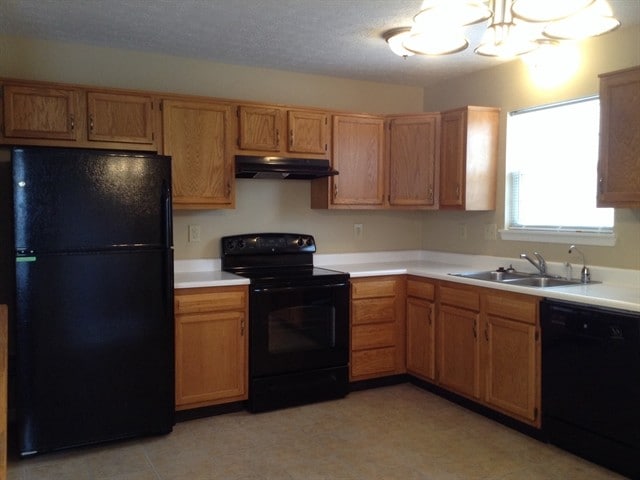 Building Photo - 5963 Sycamore Forge Dr