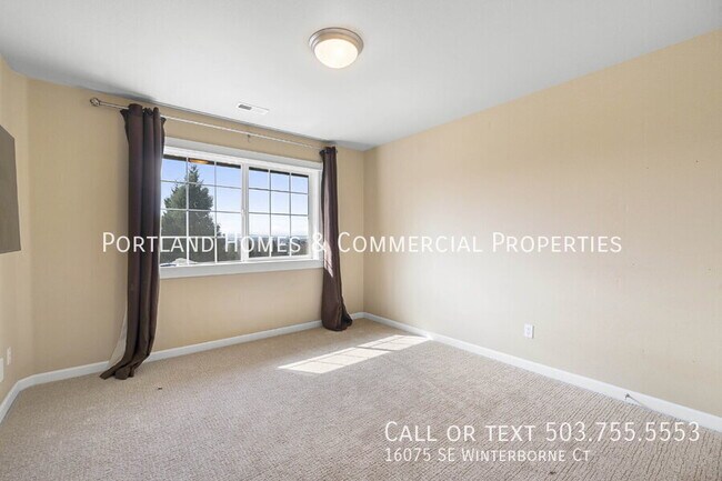 Building Photo - 16075 SE Winterborne Ct