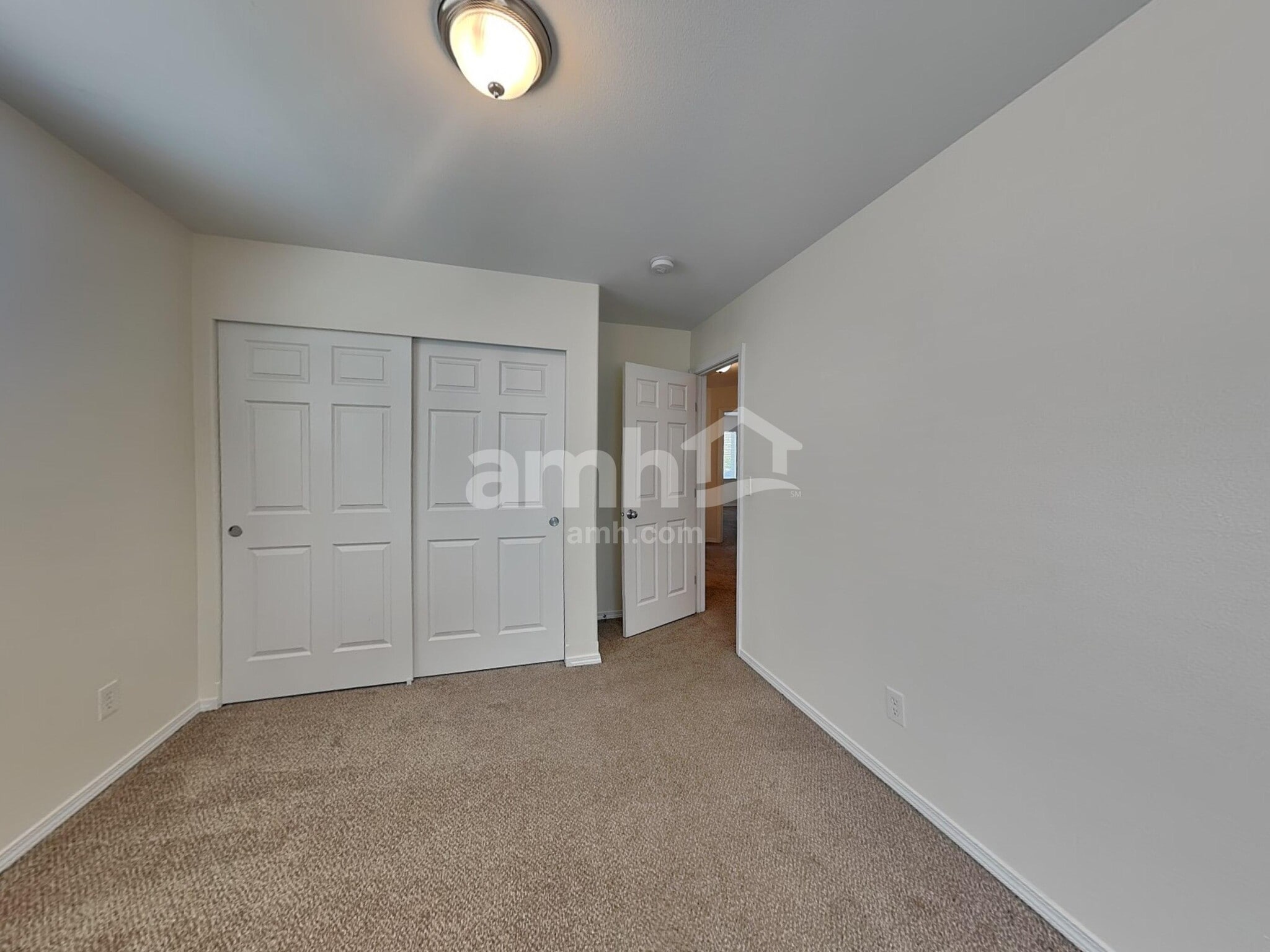 Building Photo - 20627 73rd Ave Ct E
