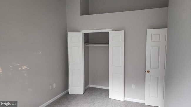 Building Photo - 1701 Stourbridge Ct