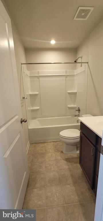 Building Photo - 67 Wiggles Ct